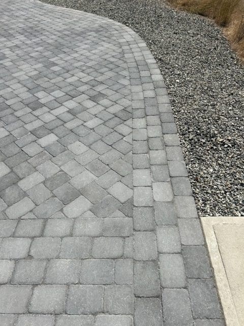 Ogilvey Lane project - close up image of paved stone driveway